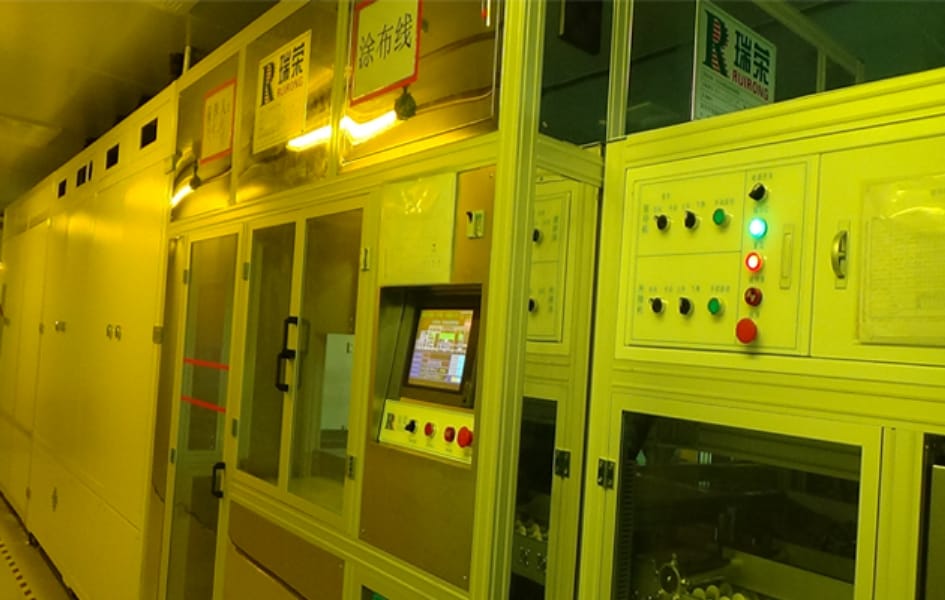 pcb表面綠色的是什么？pcb板子變成綠色