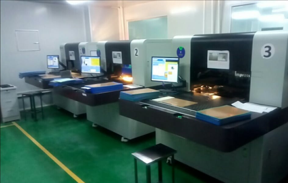四層pcb板是哪四層，四層pcb設(shè)計(jì)中,最優(yōu)的分層方案